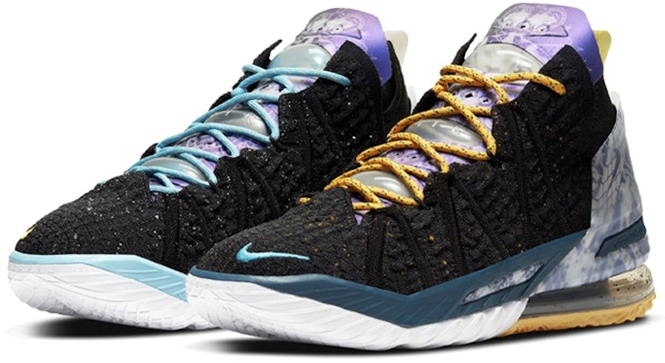 르브론 18 제임스 갱 블랙 (LeBron 18 James Gang Black) CQ9283-003 Lookbook 르브론 18 제임스 갱 블랙 (LeBron 18 James Gang Black) CQ9283-003