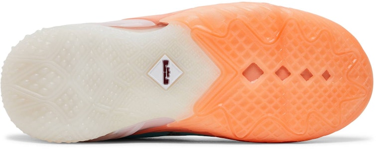Nike LeBron 18 Low 'Bunga' (Anak Sekolah Dasar) DN4177-400 Shop Nike LeBron 18 Low 'Bunga' (Anak Sekolah Dasar) DN4177-400