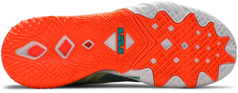 Nike LeBron 18 Low 'LeBronold Palmer' Lelaki CV7562-300 Shop Nike LeBron 18 Low 'LeBronold Palmer' Lelaki CV7562-300