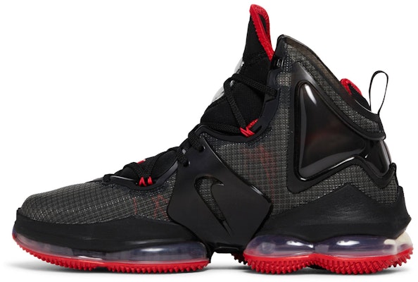 Nike LeBron 19 'Bred' DC9340-001/CZ0203-001 Lookbook Nike LeBron 19 'Bred' DC9340-001/CZ0203-001