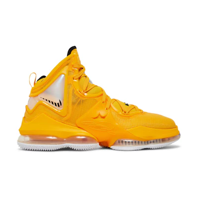 Nike LeBron 19 'Hard Hat'