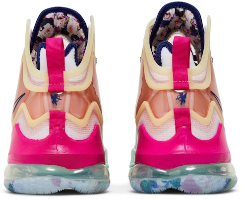 Nike LeBron 19 'Hari Valentine' DH8459-900 Details for Nike LeBron 19 'Hari Valentine' DH8459-900