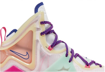 レブロン 19 EP "バレンタイン" DH8460-900 Order レブロン 19 EP "バレンタイン" DH8460-900