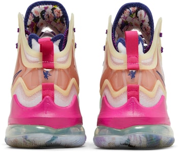 レブロン 19 EP "バレンタイン" DH8460-900 Details for レブロン 19 EP "バレンタイン" DH8460-900