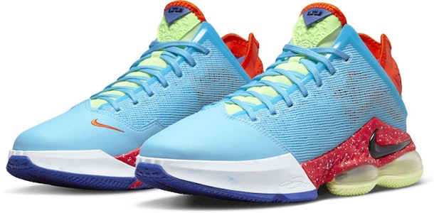 耐克LeBron 19 Low EP "蓝色冷酷" DO9828-400/DO9829-400 Lookbook 耐克LeBron 19 Low EP "蓝色冷酷" DO9828-400/DO9829-400