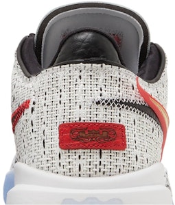 耐克 詹姆斯20 '首发' DJ5422-100/DJ5423-100 Sizing 耐克 詹姆斯20 '首发' DJ5422-100/DJ5423-100