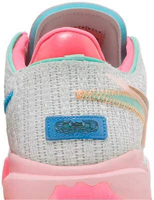 Nike LeBron 20 'Time Machine' DJ5422-300/DJ5423-300 Sizing Nike LeBron 20 'Time Machine' DJ5422-300/DJ5423-300