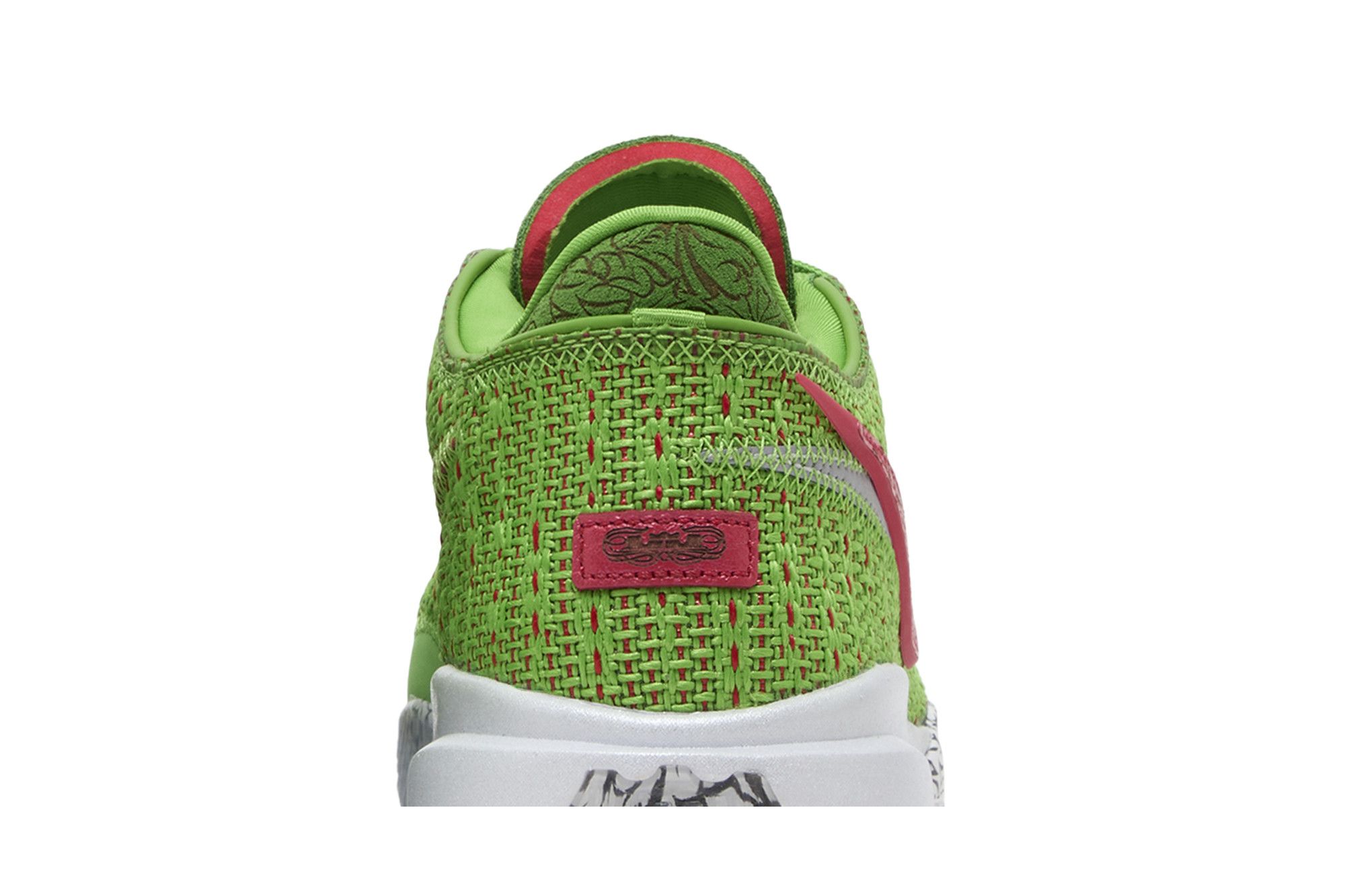 Sizing Nike LeBron 20 EP ''Stocking Stuffer'' Weihnachtsedition FJ4956-300