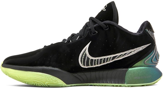 耐吉勒布朗 21 '大溪地' FB2238-001 Lookbook 耐吉勒布朗 21 '大溪地' FB2238-001