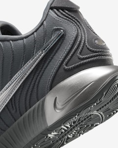 Nike LeBron 21 EP 篮球鞋 HF5352-001 1