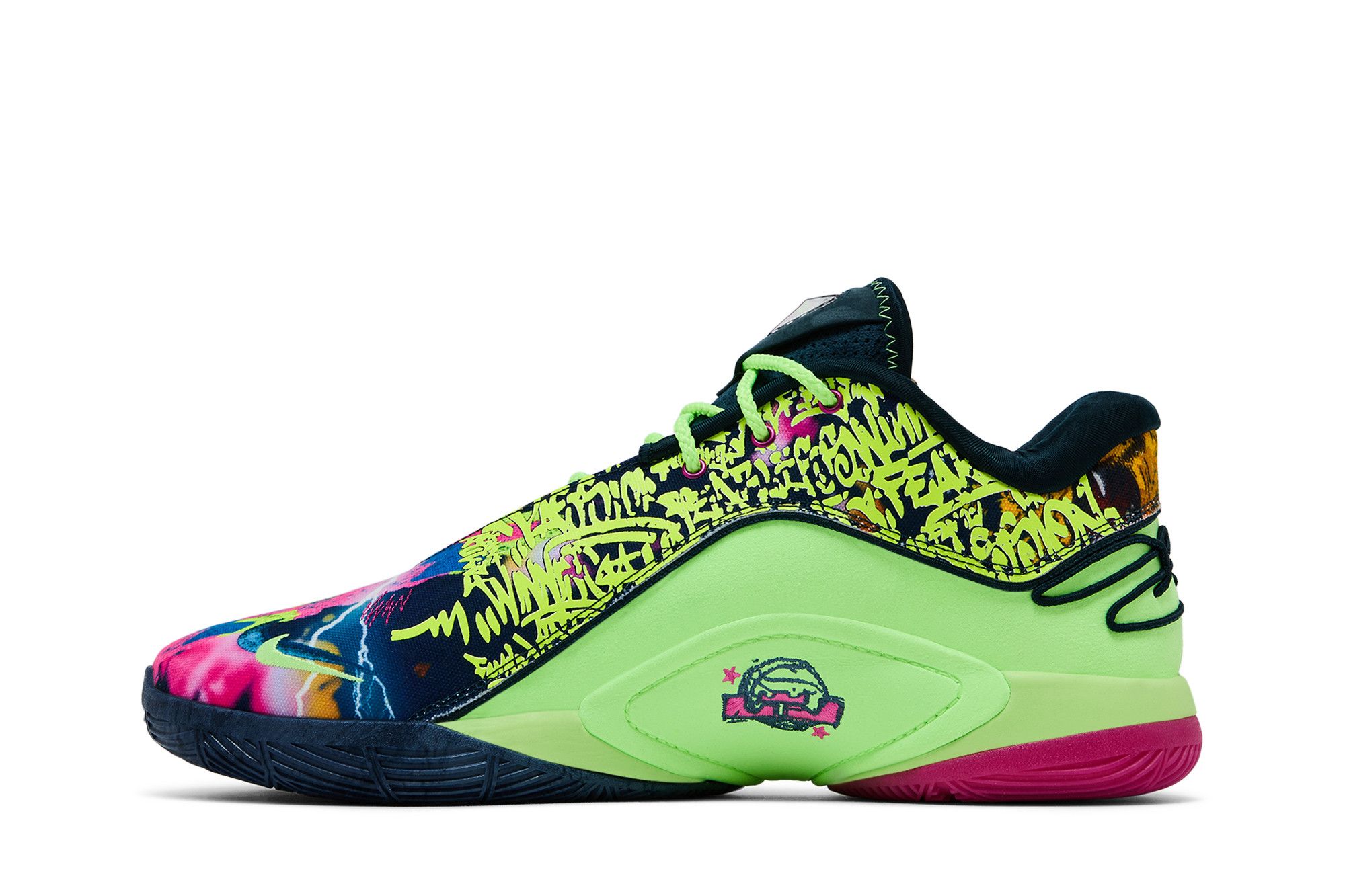 Shop Nike LeBron 22 布萊斯的世界 HV8451-400