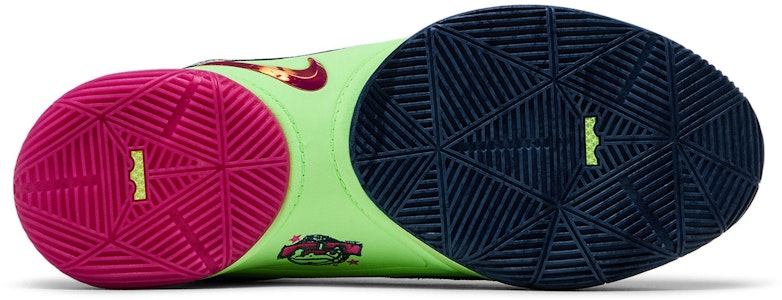 Nike LeBron 22 布萊斯的世界 HV8451-400 Shop Nike LeBron 22 布萊斯的世界 HV8451-400