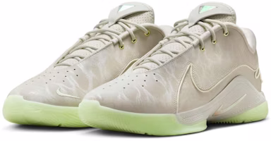 ナイキ レブロン 22 'ダンクマン' FZ1094-002 Lookbook ナイキ レブロン 22 'ダンクマン' FZ1094-002