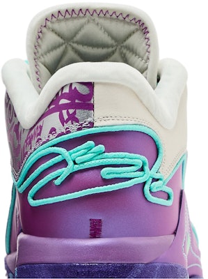 Nike LeBron 22 'Anggur Beku' HV8454-001 Sizing Nike LeBron 22 'Anggur Beku' HV8454-001