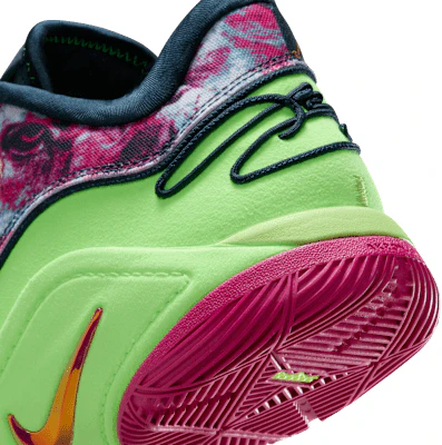 Kasut Bola Keranjang Nike LeBron 22 EP HV8452-400 1