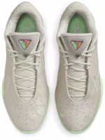 Nike LeBron 22 EP Sepatu Basket FZ1095-002 Shop Nike LeBron 22 EP Sepatu Basket FZ1095-002