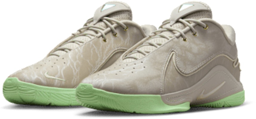 Nike LeBron 22 EP Basketball Sneakers FZ1095-002 Purchase Nike LeBron 22 EP Basketball Sneakers FZ1095-002