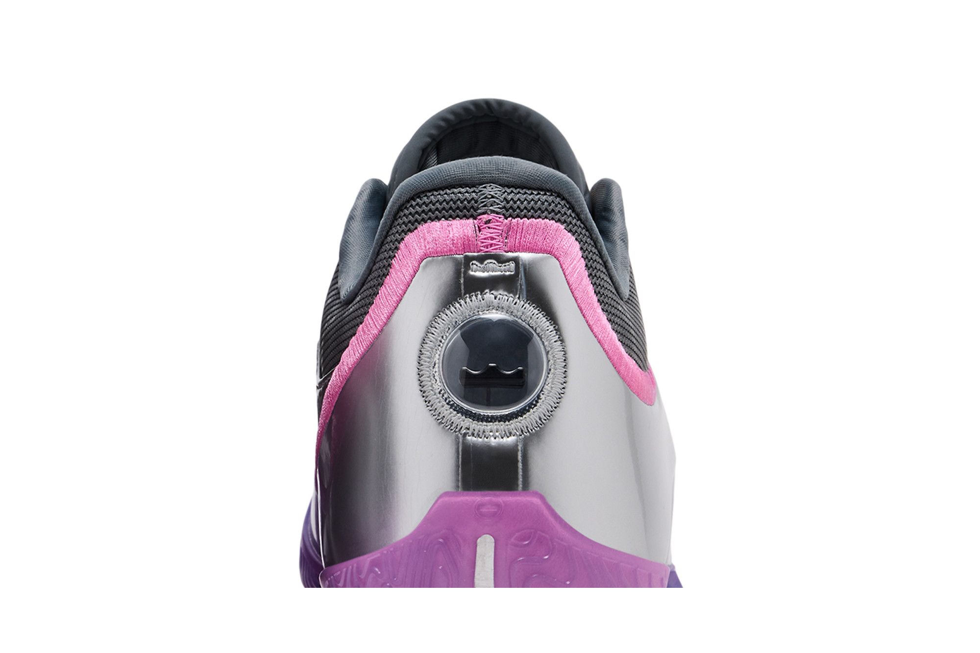 Sizing Nike Lebron 23 '泡泡男孩' IF0694-002