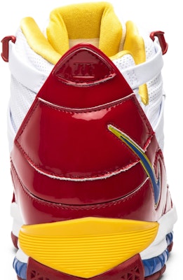 Nike LeBron 3 'Superman Red' 2019 AO2434-100 Sizing Nike LeBron 3 'Superman Red' 2019 AO2434-100