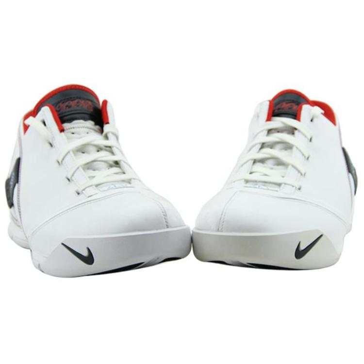 Lookbook Nike Lebron 5 Low 白色 大學藍 低幫 復古籃球鞋 男款