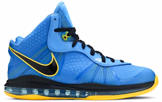 Nike LeBron 8 V/2 'Entourage' 429676-401 Nike LeBron 8 V/2 'Entourage' 429676-401