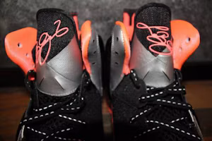 Details for Nike LeBron 9 'Bright Mango' 469764-005