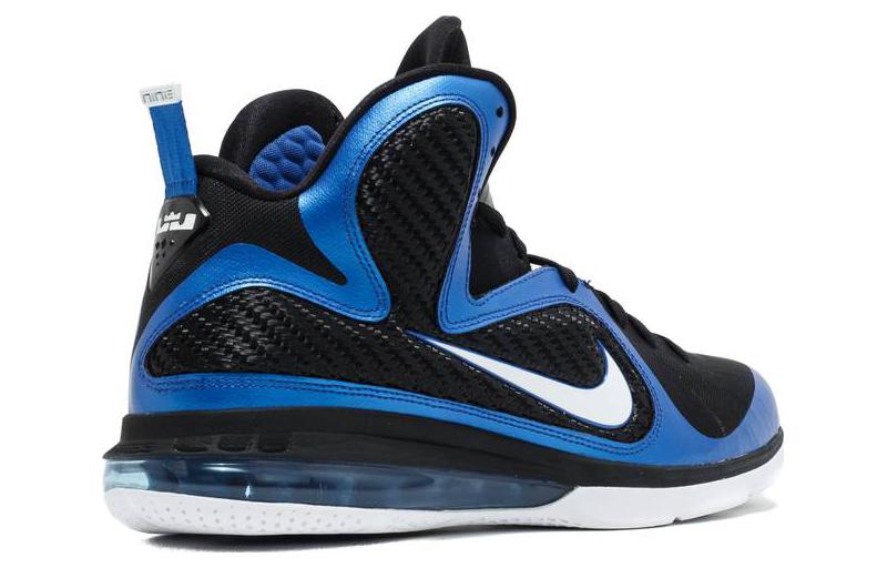 Lookbook 耐吉 勒布朗 9 '肯塔基' 469764-400