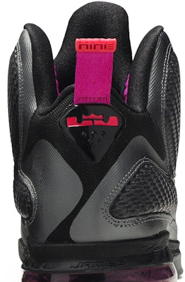 Nike LeBron 9 'Miami Night' 469764-002 Sizing Nike LeBron 9 'Miami Night' 469764-002