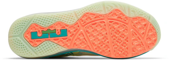 Shop Nike LeBron 9 Low 'LeBronold Palmer' DO9355-300