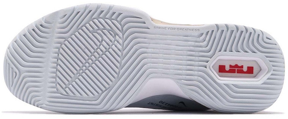 Nike Ambassador 11 詹姆斯 使節11 白色 實戰籃球鞋 Purchase Nike Ambassador 11 詹姆斯 使節11 白色 實戰籃球鞋