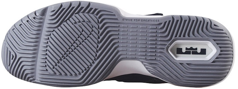 Nike LeBron Ambassador 12 'Camo' Zapatillas de Baloncesto Camuflaje BQ5436-004 Purchase Nike LeBron Ambassador 12 'Camo' Zapatillas de Baloncesto Camuflaje BQ5436-004