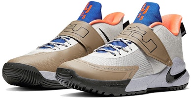 Nike Ambassador 12 LeBron “Mowabb“ 中筒 實戰籃球鞋 男女款 軍綠色 Lookbook Nike Ambassador 12 LeBron “Mowabb“ 中筒 實戰籃球鞋 男女款 軍綠色