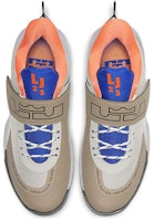 Nike Ambassador 12 LeBron “Mowabb“ 中筒 實戰籃球鞋 男女款 軍綠色 Shop Nike Ambassador 12 LeBron “Mowabb“ 中筒 實戰籃球鞋 男女款 軍綠色