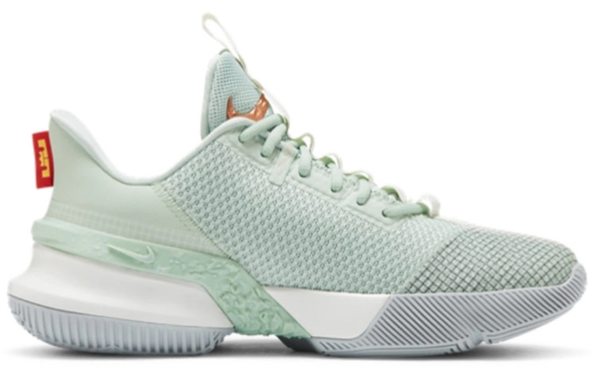 Nike LeBron Ambassador 13 'Empire Jade' CQ9329-300