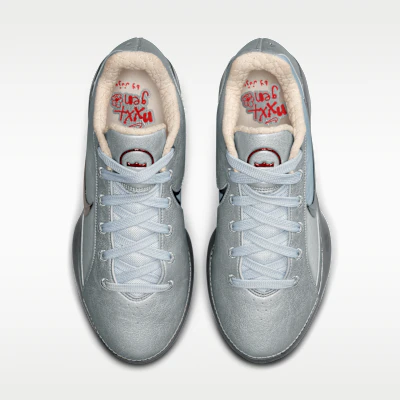 Nike LeBron NXXT Gen x Zhuzhu ''With Love'' Plateado Metálico/Rojo Claro/Crema IQ8493-002 Shop Nike LeBron NXXT Gen x Zhuzhu ''With Love'' Plateado Metálico/Rojo Claro/Crema IQ8493-002