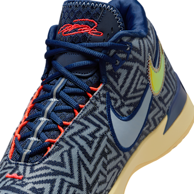 Sizing ナイキ レブロン NXXT ジェネシス EP ミッドナイトネイビー/ソフトイエロー/ブライトクリムゾン/ライトアーモリーブルー HF0711-401