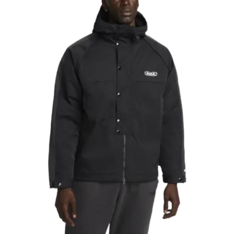 Shop Nike LeBron 高級刺繡對比Logo黑色籃球外套 DQ6137-010