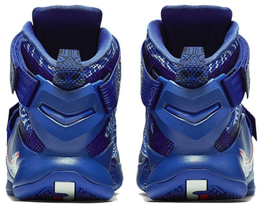 Nike LeBron Solder IX LMTD EP 'Game Royal' 812571-418 Shop Nike LeBron Solder IX LMTD EP 'Game Royal' 812571-418