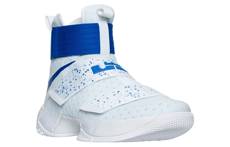 Lookbook Nike LeBron Soldier 10 ''Hyper Cobalt'' Schoenen. 844374-164