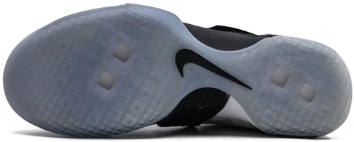 レブロンソルジャー10 SFG 黒白 (Reburon Sorujā 10 SFG Kuro Shiro) 844378-001 Purchase レブロンソルジャー10 SFG 黒白 (Reburon Sorujā 10 SFG Kuro Shiro) 844378-001