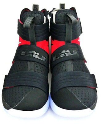 耐吉勒布朗戰士10代 SFG 'Bred' 844378-006 Shop 耐吉勒布朗戰士10代 SFG 'Bred' 844378-006