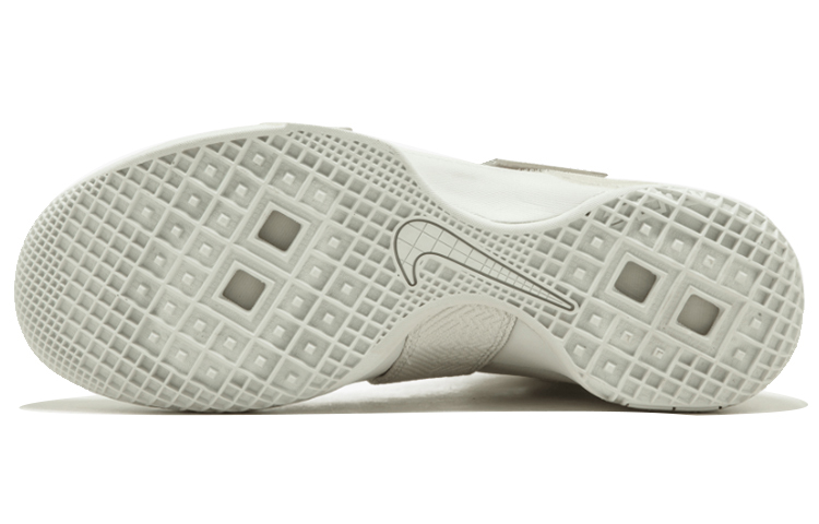Nike LeBron Soldier 10 SFG Lux 'Bone' 圖 4