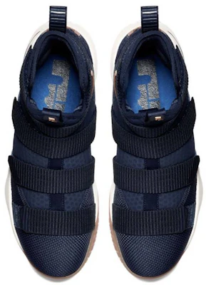 Nike LeBron Soldier 11 Cavs Baloncesto 897644-402 Order Nike LeBron Soldier 11 Cavs Baloncesto 897644-402