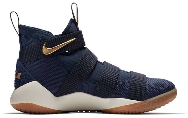 Nike LeBron Soldier 11 Cavs Baloncesto 897644-402 Lookbook Nike LeBron Soldier 11 Cavs Baloncesto 897644-402