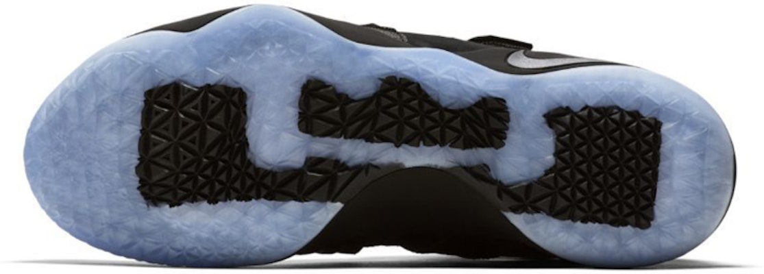 Nike Lebron Soldier 11 SFG EP 'Prototype' - Prototaip 897647-001 Details for Nike Lebron Soldier 11 SFG EP 'Prototype' - Prototaip 897647-001