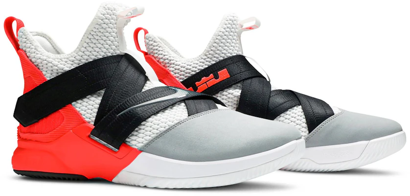 Lebron soldier 12 hot sale crimson