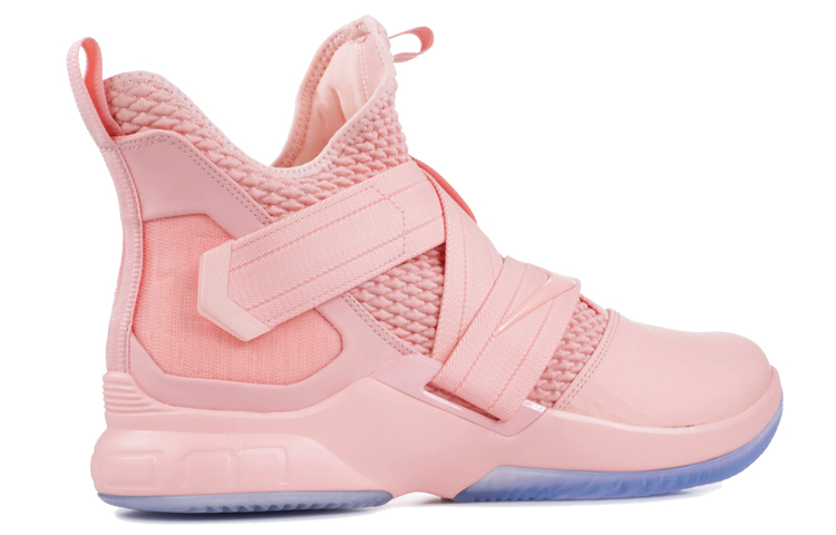 Lookbook Nike LeBron Soldier 12 Merah Muda Lembut AO4054-900