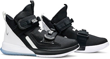 Nike LeBron Soldier 13 'Chrome' dalam Bahasa Melayu. AR4225-001 Cheap Nike LeBron Soldier 13 'Chrome' dalam Bahasa Melayu. AR4225-001