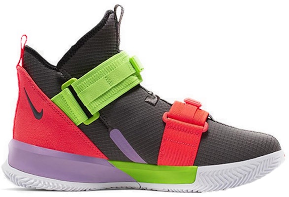 Nike LeBron Soldier 13 EP 'Abu-abu Petir' AR4228-002 Order Nike LeBron Soldier 13 EP 'Abu-abu Petir' AR4228-002
