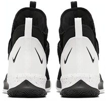 レブロンソルジャー13 SFG TB "黒白" CN9809-002 Shop レブロンソルジャー13 SFG TB "黒白" CN9809-002